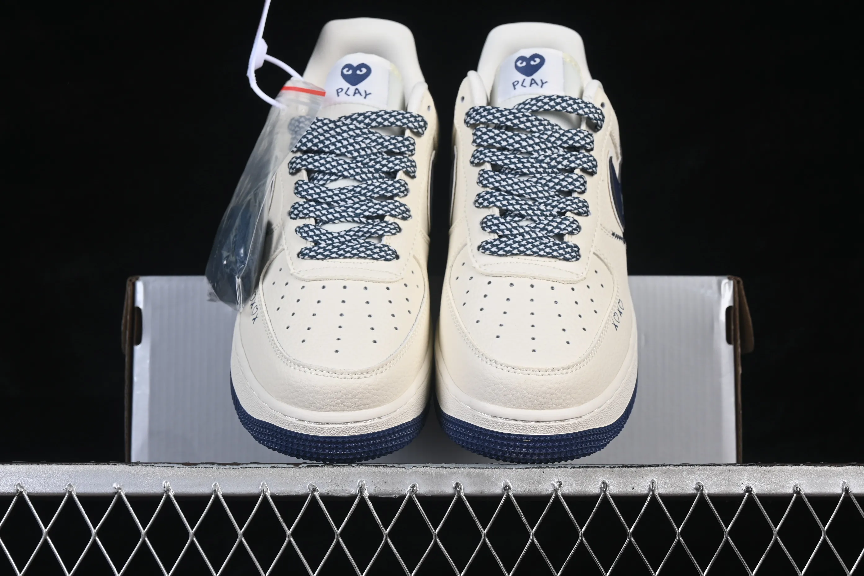 All categories Nk Air Force 1 Air Force series Nk Air Force 1 Low Air Force low-top Nike Air Force 1'07 Low Rei Kawakubo co-branded Love Lake Blue Air Force 1 low-top casual sneakers LD1999-004